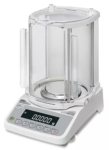 Analysenwaage A&D HR-250A - Höchstlast 252 g - Ablesbarkeit 0,1 mg - Wägefläche Durchmesser 90 mm - Windschutz - Ionisator lieferbar - Justierung mit externem Prüfgewicht - Edelstahl-Wägeplatte - Garantie 4 Jahre