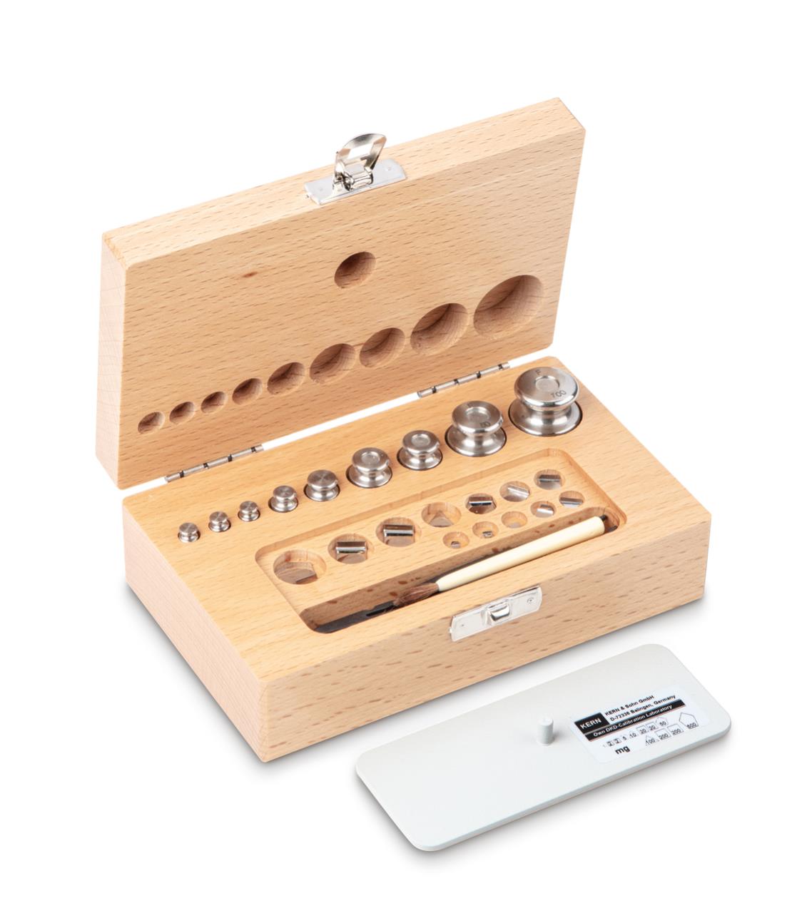 Weight set KERN 333-03, OIML class F2, nominal value 1 mg; 100 g, knob, , in the wooden case